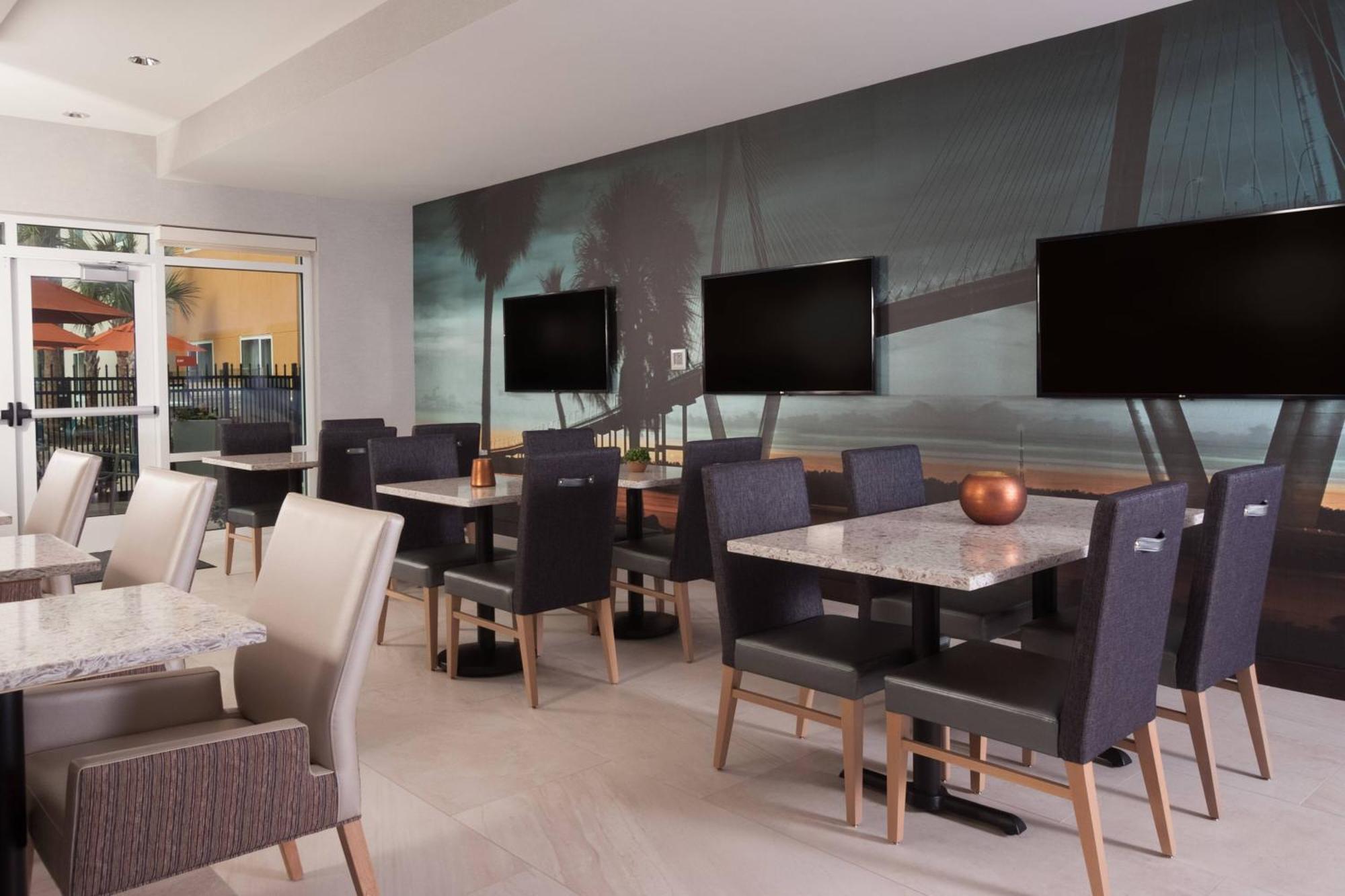 Towneplace Suites By Marriott Charleston Airport/Convention Center North Charleston Eksteriør billede