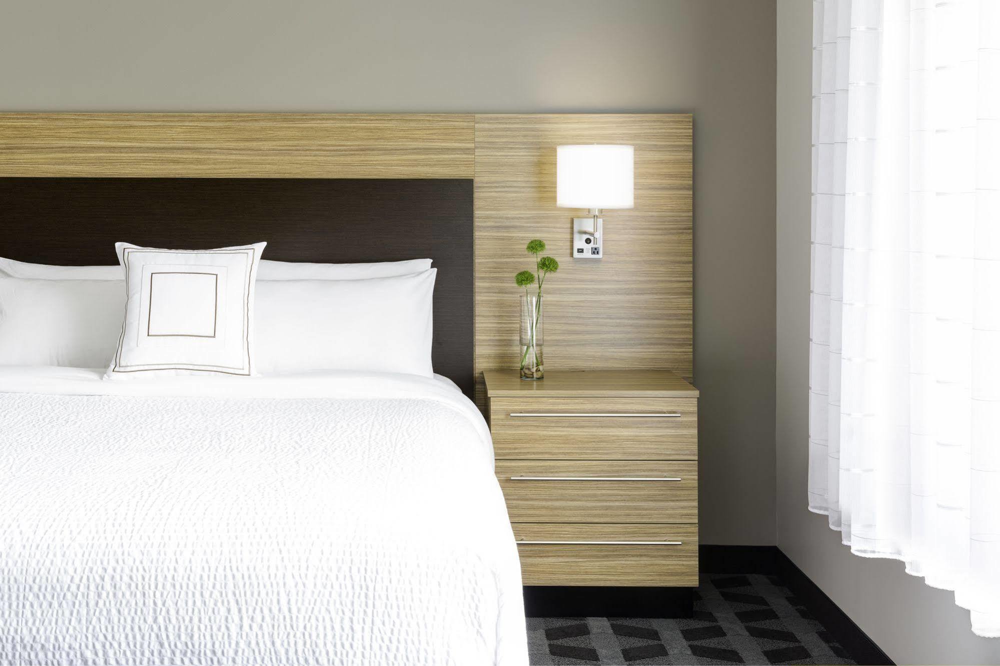 Towneplace Suites By Marriott Charleston Airport/Convention Center North Charleston Eksteriør billede