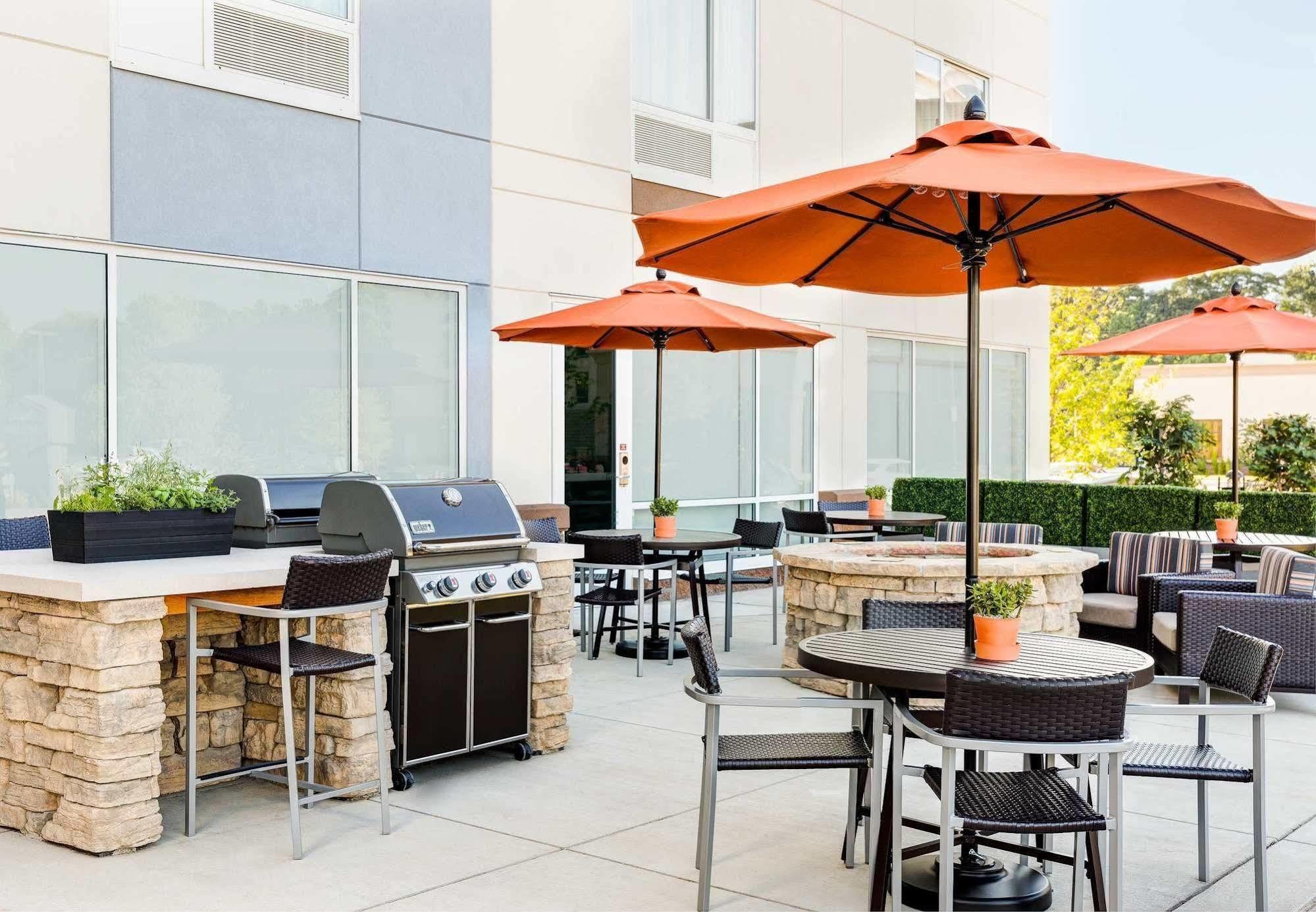 Towneplace Suites By Marriott Charleston Airport/Convention Center North Charleston Eksteriør billede